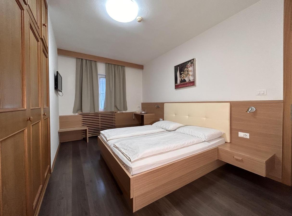 Guest house Roter Adler